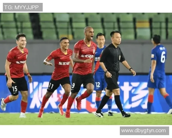 杭州排球队以93分领跑冠军赛积分榜展现强劲实力与团队合作精神