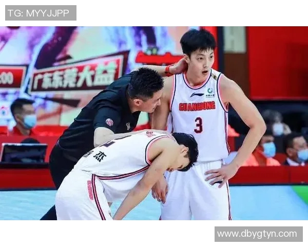 小德与蒂姆激战再续网坛传奇对决引发球迷热议与期待