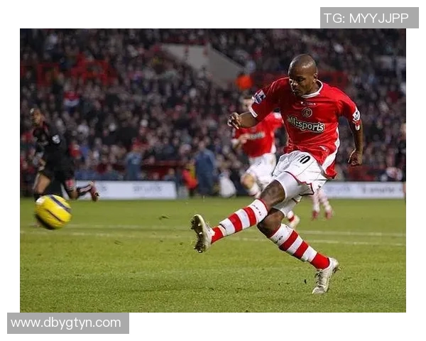 查尔顿与桑德兰激战正酣赛果揭晓精彩瞬间回顾