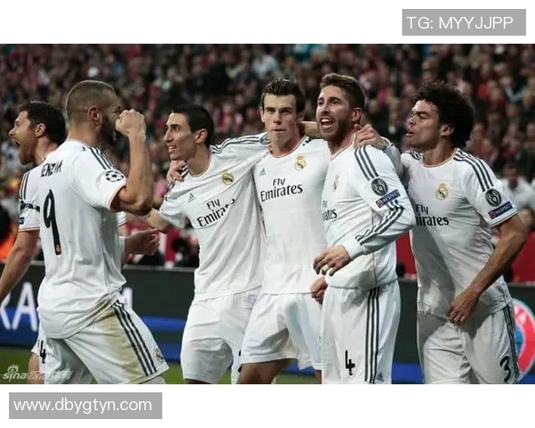 曼联与皇马首发阵容对比分析谁能在欧战中占据上风