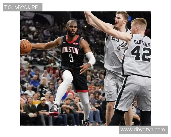 火箭队与活塞队激战正酣谁能在这场对决中笑到最后