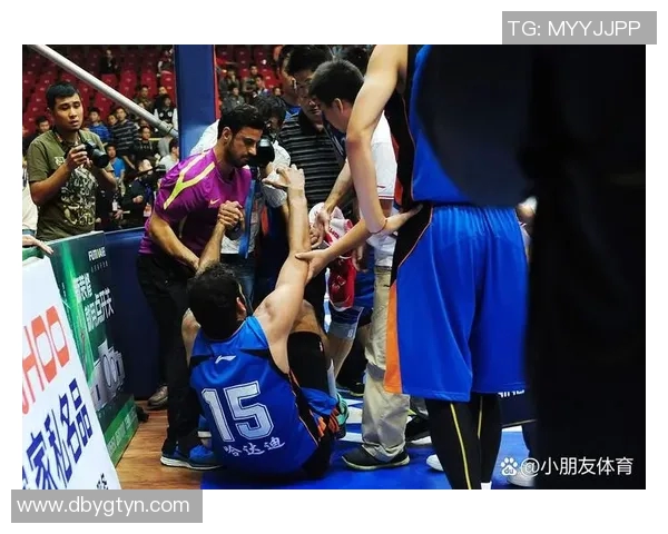 热火与凯尔特人激战正酣球迷期待精彩对决与逆转时刻