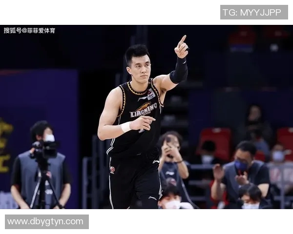 瓦林卡与西里奇在上海的精彩对决引发球迷热议与期待