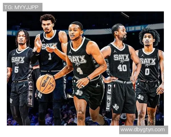 保罗在季后赛对阵马刺的精彩数据分析与表现回顾