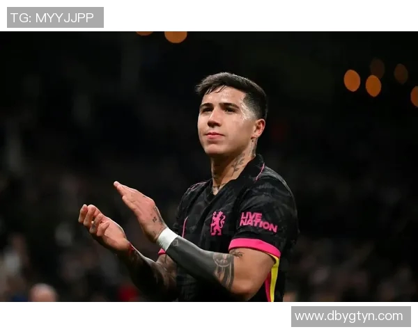 切尔西更衣室风波升级斯特林恩佐训练场对峙引发关注