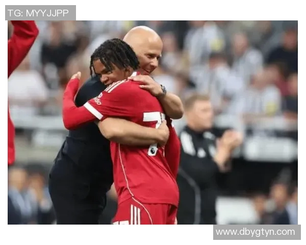 加克波的崛起与未来展望:从天赋球员到足球巨星的蜕变之路 加克波的崛起与未来展望:从天赋球员到足球巨星的蜕变之路