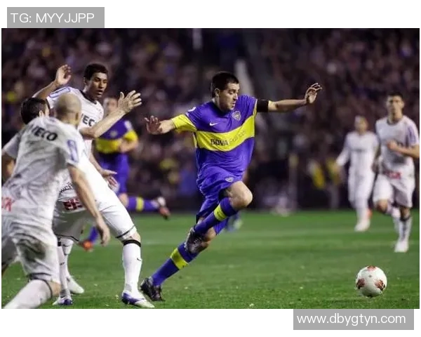 自由队与博卡青年激战正酣谁能在这场对决中笑到最后